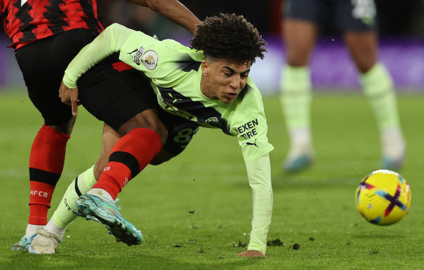 阵英甲的普 阵英甲的普